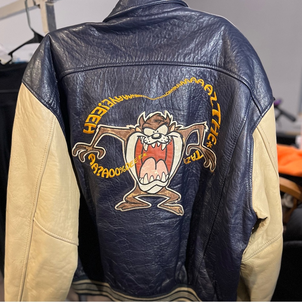 Vintage “Taz Boy” Looney Tunes Leather Jacket Mens Medium